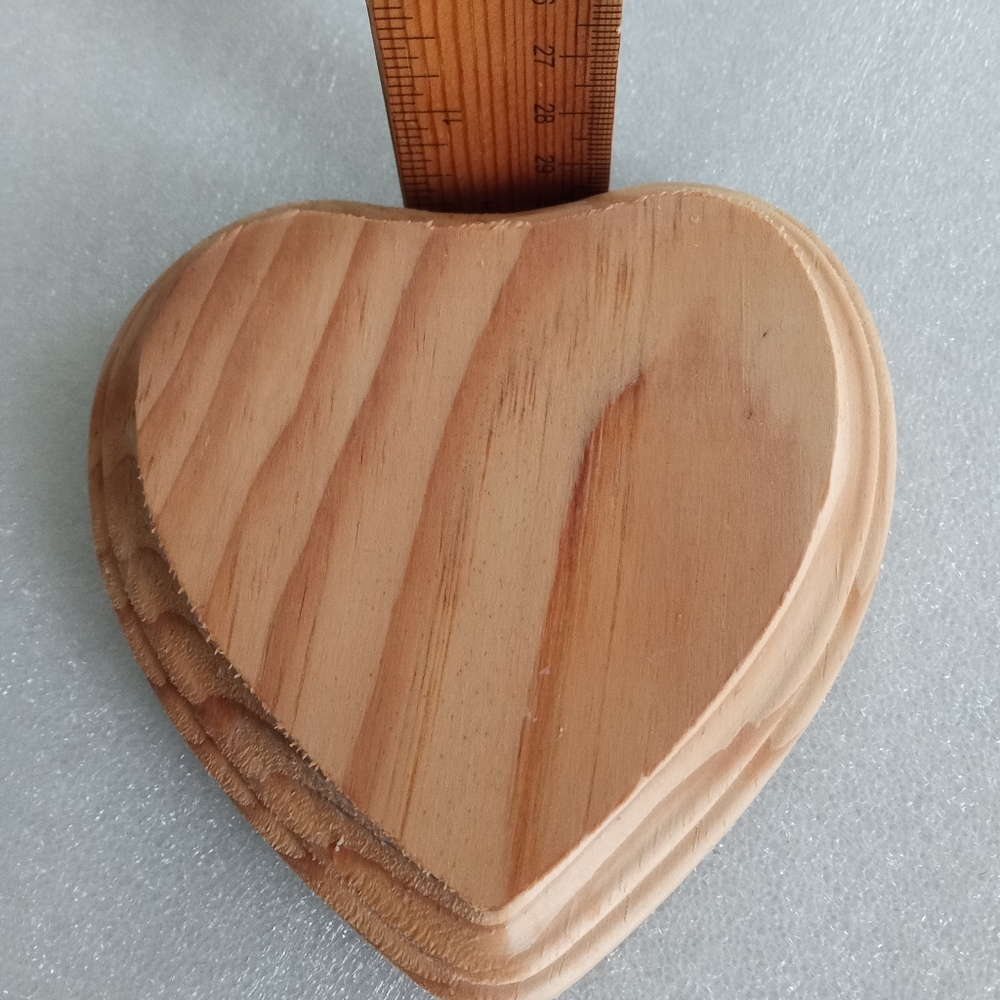 Natural Wood Plaque Heart Decor - 4" x 4" - Picture 4 of 10